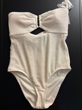 Shade & Shore Cream Textured One-Piece Swimsuit with Front Cutout